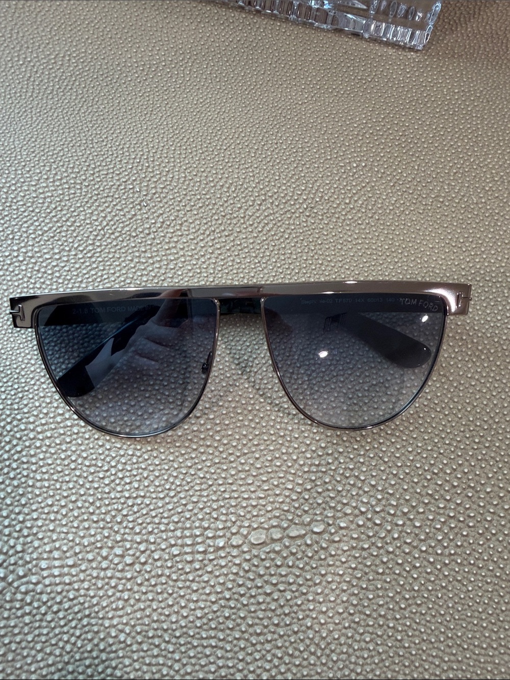 Tom Ford Men’s Black Frame Gray Gradient Lens Aviator Sunglasses
